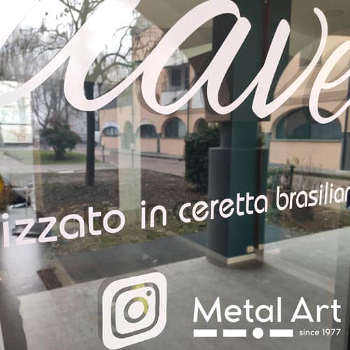 Dettagli Fanno Piu Rumore Del Logo Adesivo
