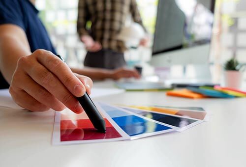 Insegne aziendali Milano consulenza