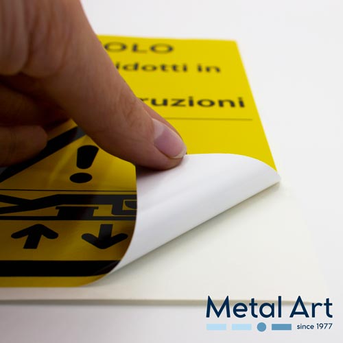 Materiale pubblicitario personalizzato: etichetta