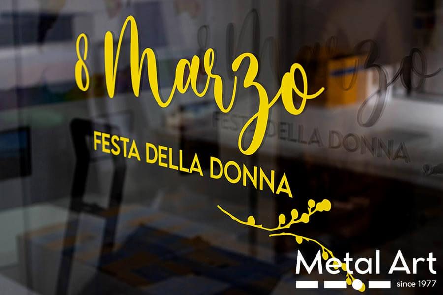 Etichette Adesive Personalizzate Milano: Guida alla Scelta per Aziende