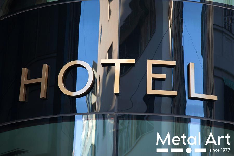 Targhe Hotel Milano: l'Arte di Coniugare Funzionalità ed Eleganza